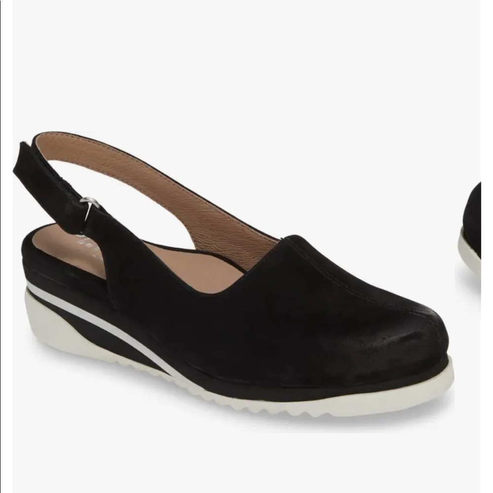 Bettye Muller Concepts Taye Slingback Wedge